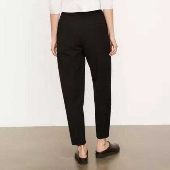 Vince Pintuck Tapered High Waist Black Trouser Pants Style#V802922038 NWT Sz 16 - Picture 10 of 17